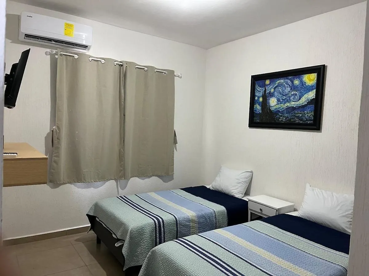 Maderos Cancún Mexiko
