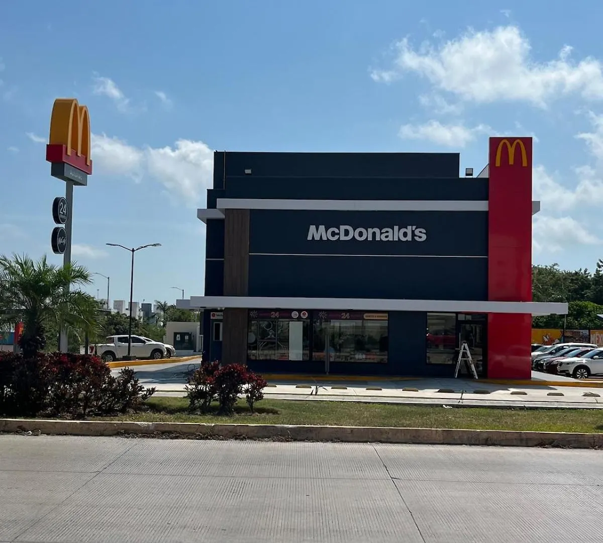 Maderos Cancun Mexico
